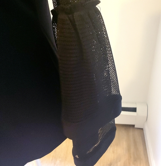 Thalia Sodi tiered long sleeve mesh top - Picture 8 of 10